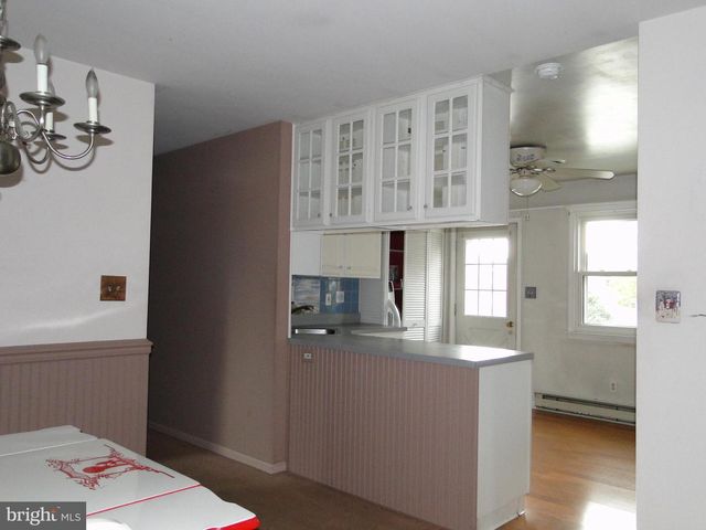 141 S 9TH ST, Quakertown, PA 18951