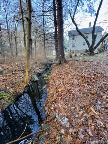 6 Park Street, Stafford, CT 06076