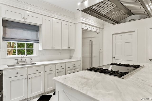 1227 Overlook NE, Tuscaloosa, AL 35406
