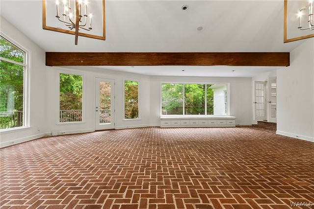1227 Overlook NE, Tuscaloosa, AL 35406