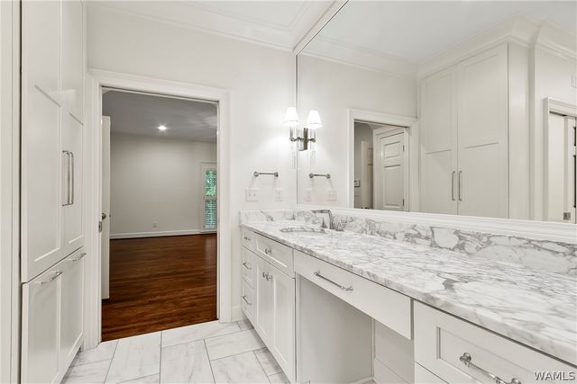 1227 Overlook NE, Tuscaloosa, AL 35406