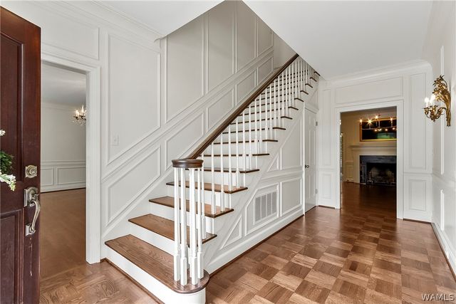 1227 Overlook NE, Tuscaloosa, AL 35406