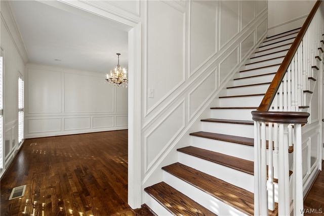 1227 Overlook NE, Tuscaloosa, AL 35406
