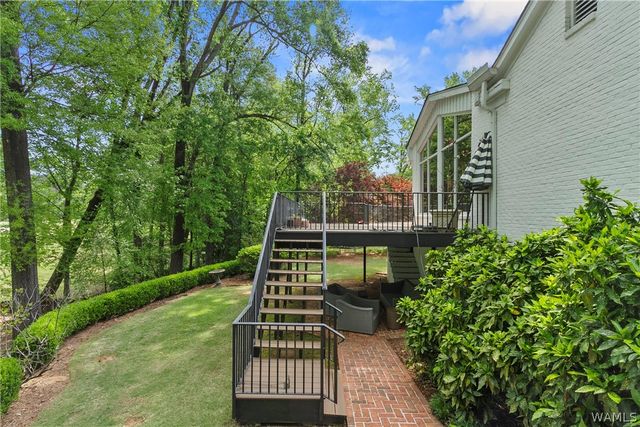 1227 Overlook NE, Tuscaloosa, AL 35406