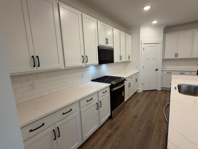 1960 Central Avenue, Summerville, SC 29483