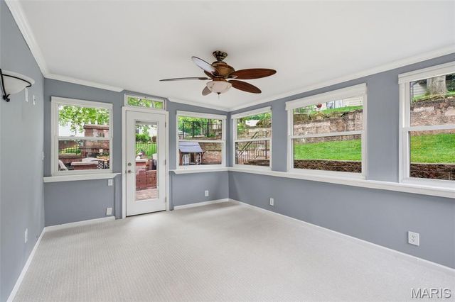 2730 Diamond Ridge Lane, Des Peres, MO 63131