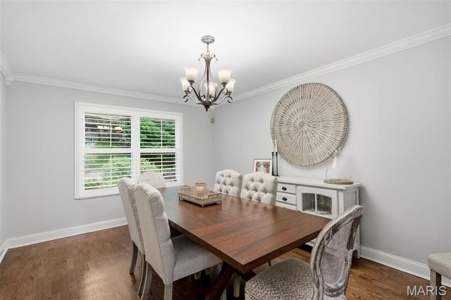 2730 Diamond Ridge Lane, Des Peres, MO 63131