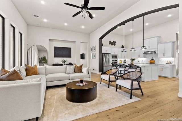 507 Caliban, Cibolo, TX 78108