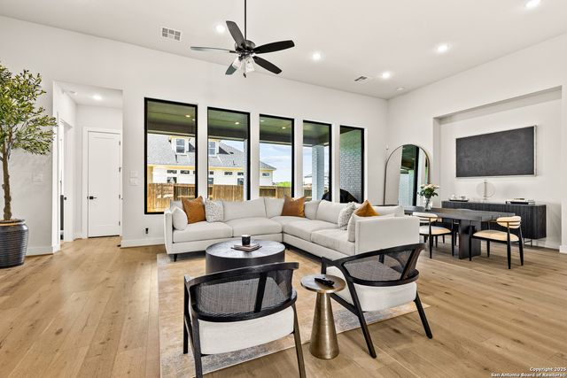 507 Caliban, Cibolo, TX 78108