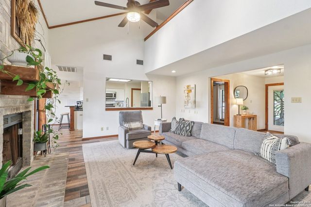 20211 County Road 174, Helotes, TX 78023