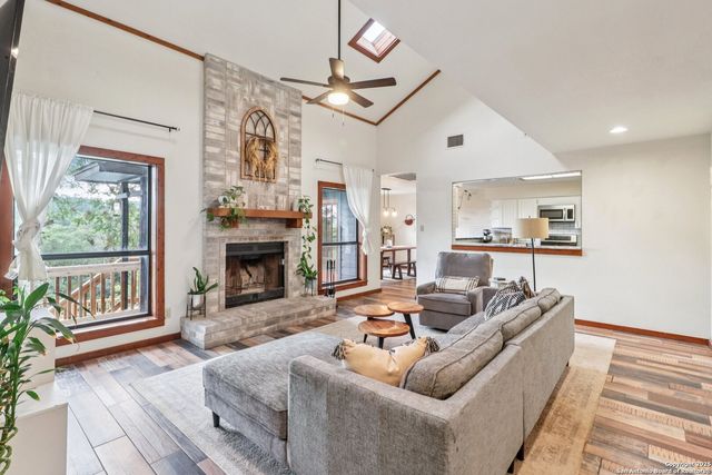 20211 County Road 174, Helotes, TX 78023