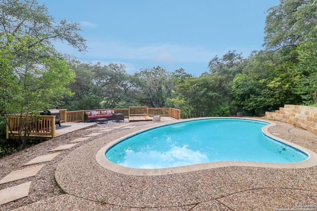 20211 County Road 174, Helotes, TX 78023