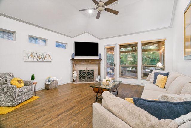 4436 Timber Crest Court, Grapevine, TX 76051