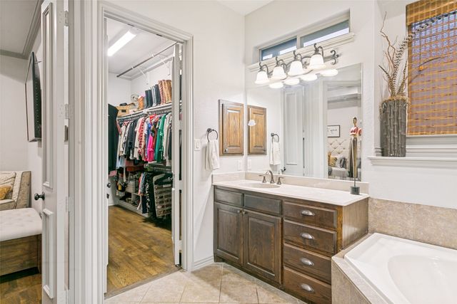 4436 Timber Crest Court, Grapevine, TX 76051