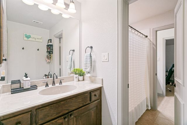 4436 Timber Crest Court, Grapevine, TX 76051