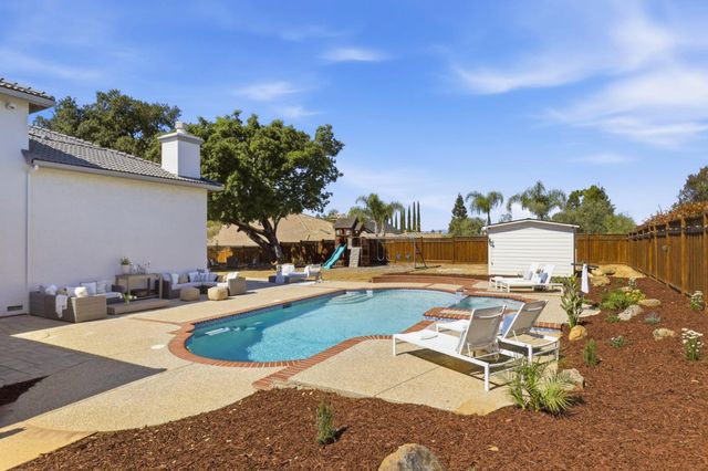 1103 Barnes Lane, San Jose, CA 95120