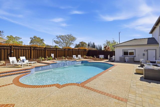 1103 Barnes Lane, San Jose, CA 95120