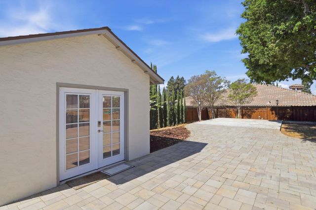 1103 Barnes Lane, San Jose, CA 95120
