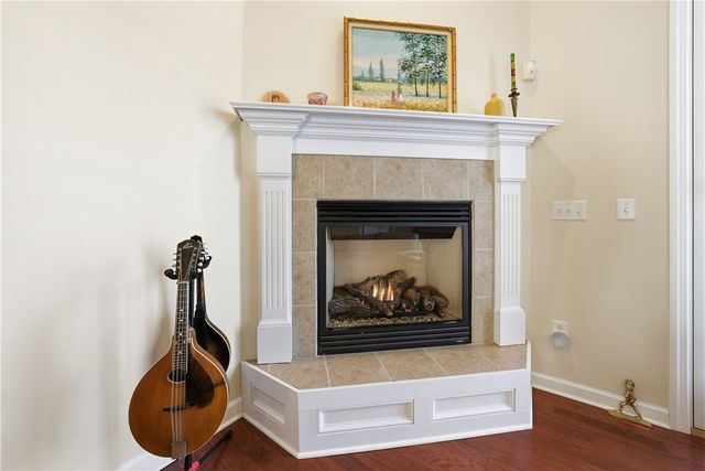 819 Strasburg Dr, Adams Twp, PA 16046