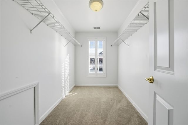 819 Strasburg Dr, Adams Twp, PA 16046