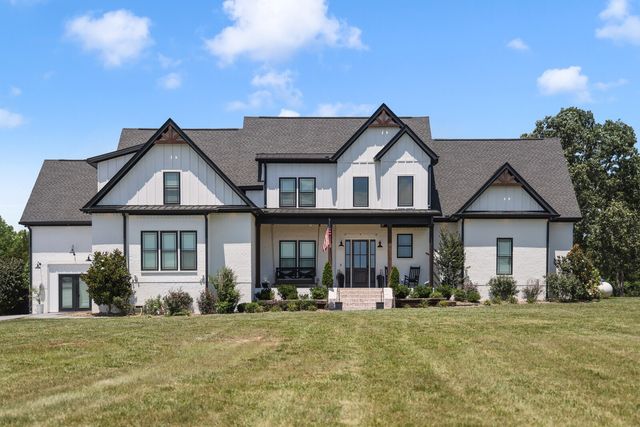 9520A Dyer Rd, Rockvale, TN 37153