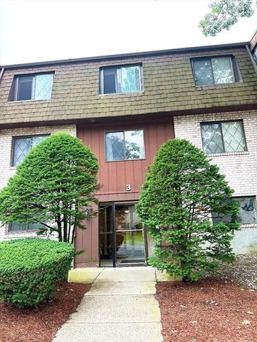 3 Greenbriar Drive 204, North Reading, MA 01864