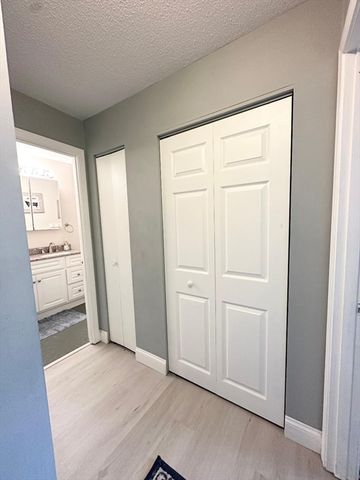 3 Greenbriar Drive 204, North Reading, MA 01864