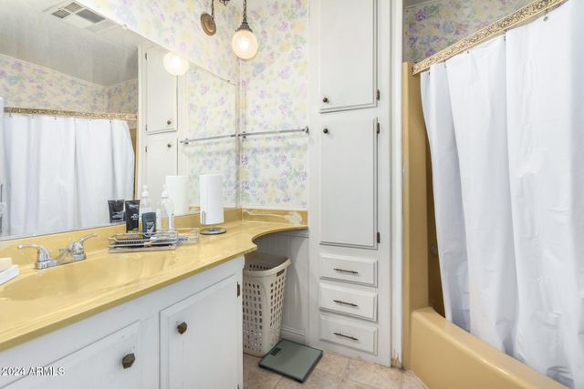 2650 W Union Hills Drive 155, Phoenix, AZ 85027