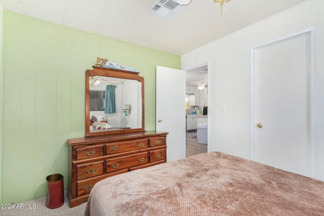 2650 W Union Hills Drive 155, Phoenix, AZ 85027