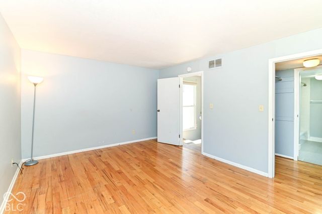 7417 Country Brook Drive, Indianapolis, IN 46260
