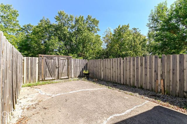 7417 Country Brook Drive, Indianapolis, IN 46260