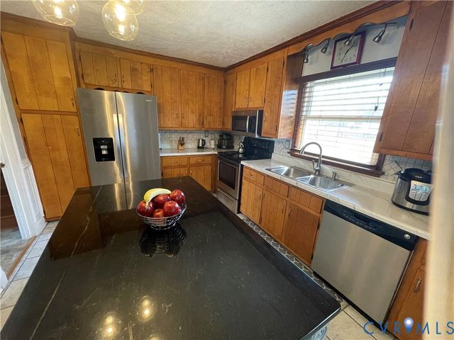 4433 Cochise Trl, Chesterfield, VA 23237