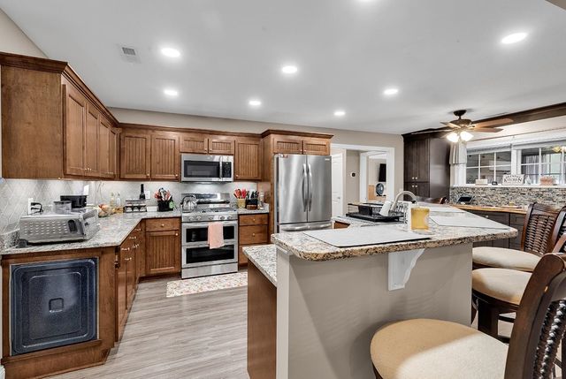 197 Penn Circle, Galivants Ferry, SC 29544