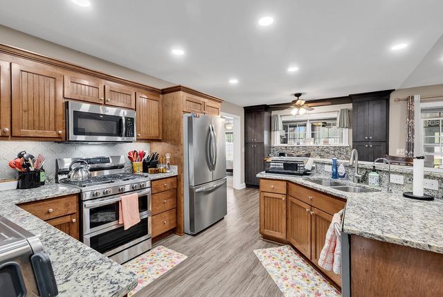 197 Penn Circle, Galivants Ferry, SC 29544