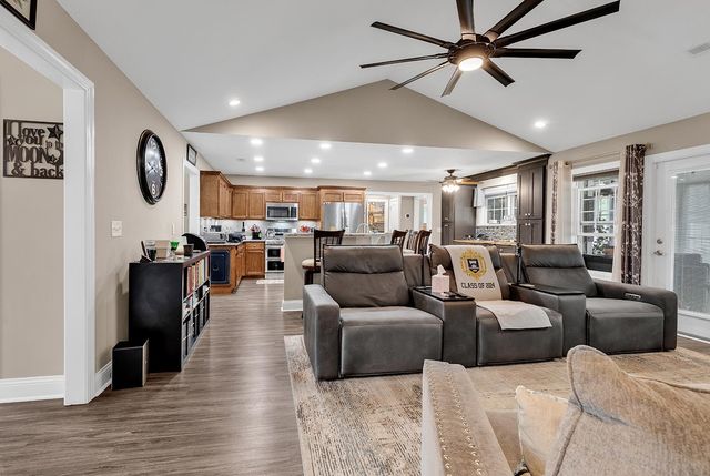 197 Penn Circle, Galivants Ferry, SC 29544