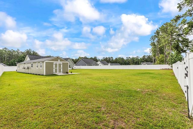 197 Penn Circle, Galivants Ferry, SC 29544