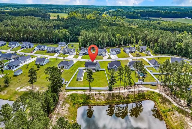 197 Penn Circle, Galivants Ferry, SC 29544