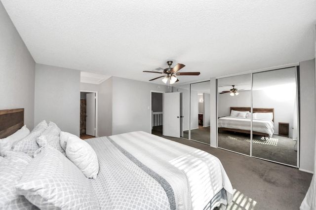 6154 W Airport Boulevard 16, Houston, TX 77035