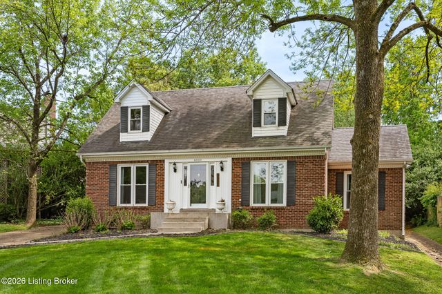 6000 Windsong Ct, Louisville, KY 40207