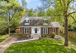 6000 Windsong Ct, Louisville, KY 40207