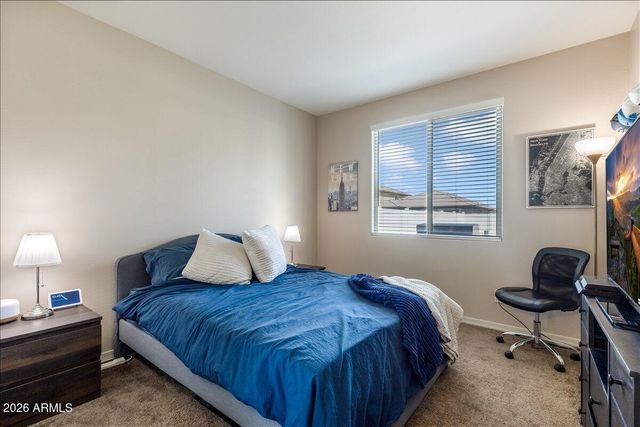 2436 E SAINT CATHERINE Avenue, Phoenix, AZ 85042