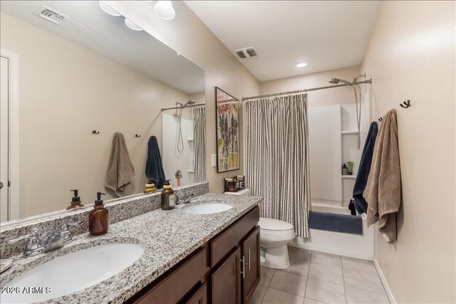 2436 E SAINT CATHERINE Avenue, Phoenix, AZ 85042