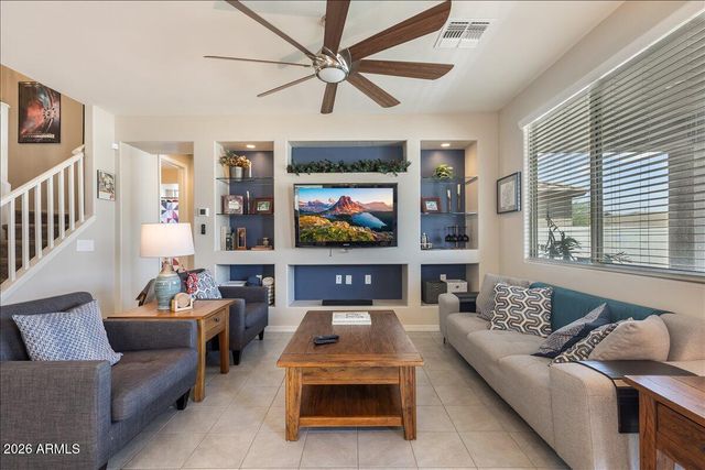 2436 E SAINT CATHERINE Avenue, Phoenix, AZ 85042