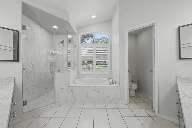4021 LITHIA RIDGE BOULEVARD, Valrico, FL 33596