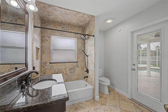 4021 LITHIA RIDGE BOULEVARD, Valrico, FL 33596