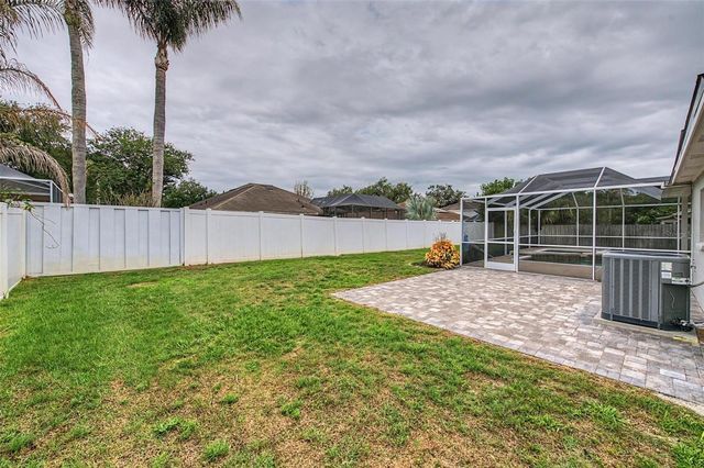 4021 LITHIA RIDGE BOULEVARD, Valrico, FL 33596