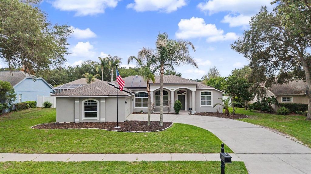 4021 LITHIA RIDGE BOULEVARD, Valrico, FL 33596