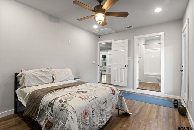 3915 Sabine, Texarkana, TX 75503