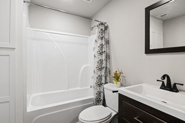 3915 Sabine, Texarkana, TX 75503