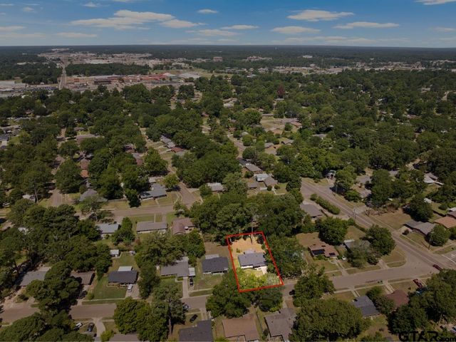 3915 Sabine, Texarkana, TX 75503